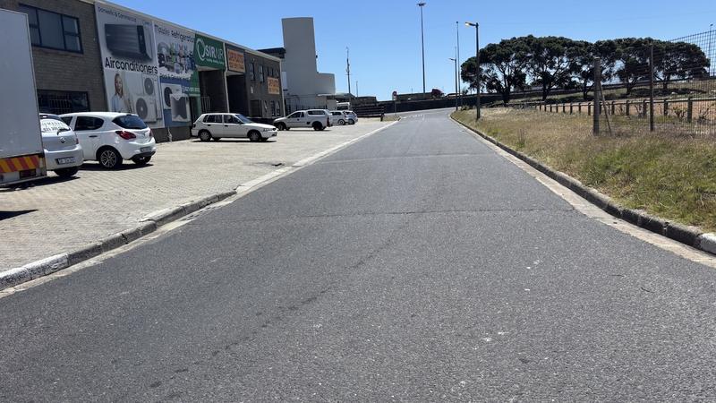 To Let commercial Property for Rent in Paarden Eiland Western Cape